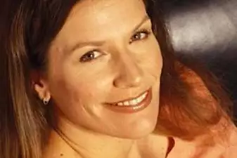 Carolyn Hax: This ‘offer’ by stepmother is a big red flag