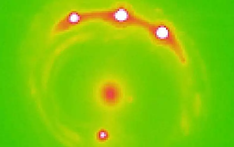 Hallan, por primera vez, planetas fuera de nuestra galaxia