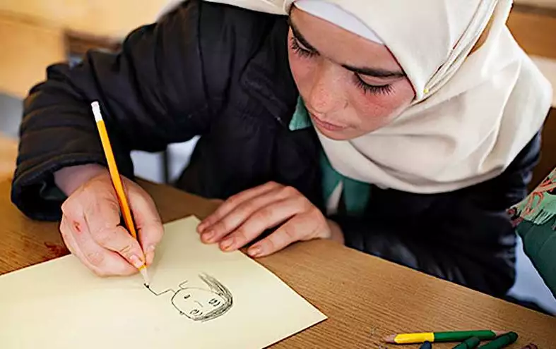 Con 0,50€ al día puedes escolarizar a 7 niños refugiados. ¡Ayúdales!