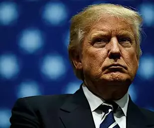 CNN analyst: Trump has been 'reduced to LegalZoom' to find lawyers