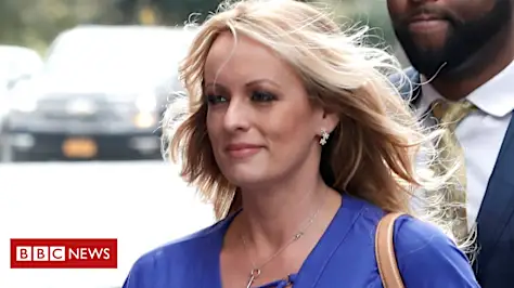 Stormy Daniels mocks Trump on comedy show