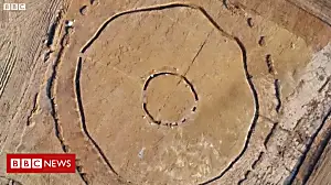 Ancient henge unearthed by archaeologists