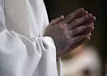 France: un prêtre meurt pendant la messe de Noël France: un prêtre meurt pendant la messe de Noël
