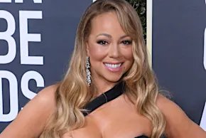 Golden Globes 2018: Mariah Carey causes boobnami with red carpet display