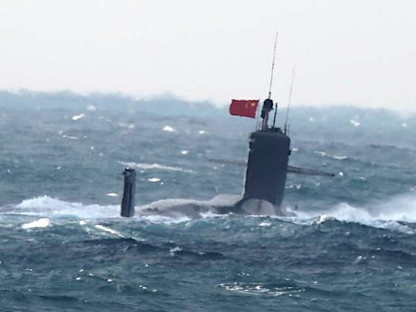 中国ネット民騒然 尖閣沖「原潜浮上」は故意か失態か