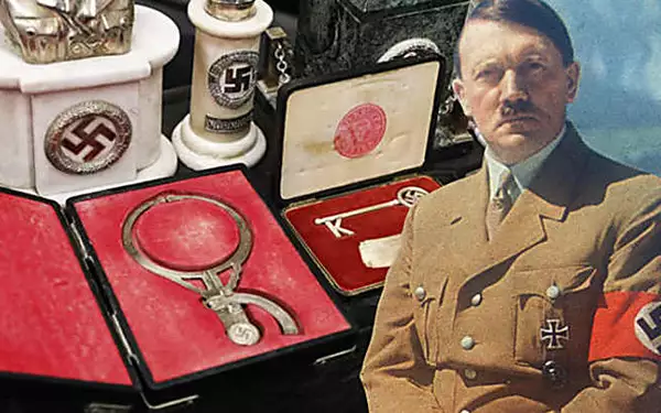 Is this Hitlerâ€™s secret Argentine bolt-hole? Fuhrerâ€™s loot found behind hidden doorway