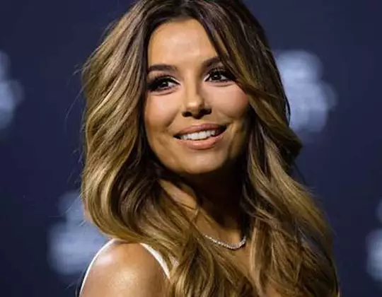 “Desperate Housewives” Star Unloading Real Estate Before Baby Arrives