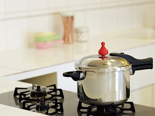 必見!圧力鍋の「ほったらかし調理法」とは