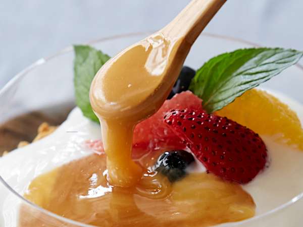 健康な⼈は始めてる？話題のクリームマヌカ蜂蜜