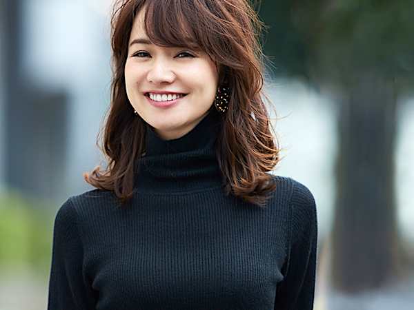 カジュアルにもフェミニンにもアレンジ自在！毎日着られるウォッシャブルニット