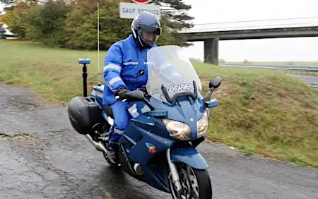 Morbihan: ένας ποδηλάτης της χωροφυλακής πεθαίνει σε τροχαίο ατύχημα Morbihan: ένας ποδηλάτης της χωροφυλακής πεθαίνει σε τροχαίο ατύχημα