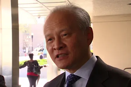 White House adviser expects China to 'play ball' on trade