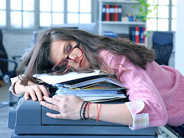 セルフチェック、あなたは疲れのサインを見逃していない?