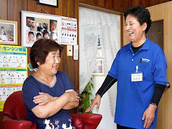 町の人とこんなに親しくなれるなんて、つくづくいい仕事だと思います