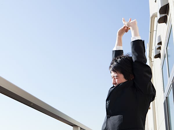 疲れているビジネスマンの救世主？「サッカー型労働」と「疲労感軽減法」とは